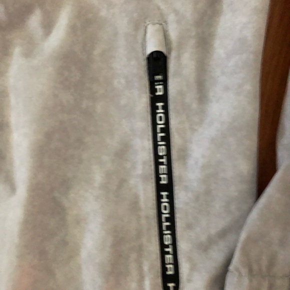 Hollister jacket - Picture 4 of 4